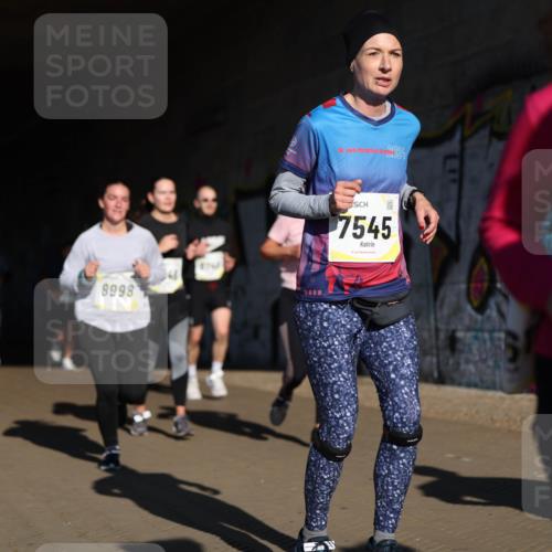 06.10.2024 - 19. swb-Marathon Bremen Michael Strokosch http://msf.ph/oto/7345441 06.10.2024 10:17:13 Laufen 8998, 19, 2024, 7545 meine-sportfotos.de
