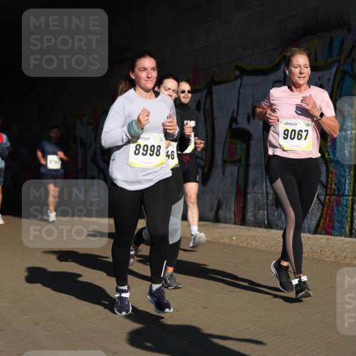06.10.2024 - 19. swb-Marathon Bremen Michael Strokosch http://msf.ph/oto/7345445 06.10.2024 10:17:14 Laufen 990, 7659, 8760, 8998, 46, 9067 meine-sportfotos.de