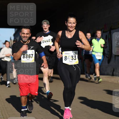 06.10.2024 - 19. swb-Marathon Bremen Michael Strokosch http://msf.ph/oto/7345506 06.10.2024 10:17:26 Laufen 8867, 8440, 8433, 877 meine-sportfotos.de