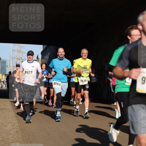 06.10.2024 - 19. swb-Marathon Bremen Michael Strokosch http://msf.ph/oto/7345581 06.10.2024 10:17:43 Laufen 8552, 418, 7477, 8553, 9115 meine-sportfotos.de