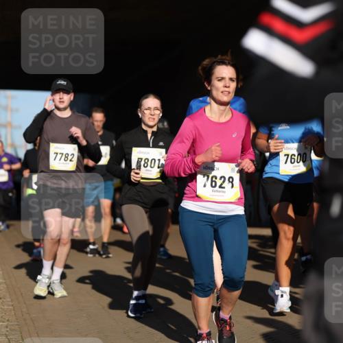 06.10.2024 - 19. swb-Marathon Bremen Michael Strokosch http://msf.ph/oto/7345601 06.10.2024 10:17:47 Laufen 7782, 801, 7628, 7600, 8 meine-sportfotos.de