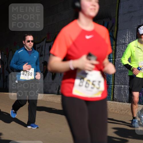06.10.2024 - 19. swb-Marathon Bremen Michael Strokosch http://msf.ph/oto/7345658 06.10.2024 10:17:59 Laufen 8269, 8653, 843 meine-sportfotos.de