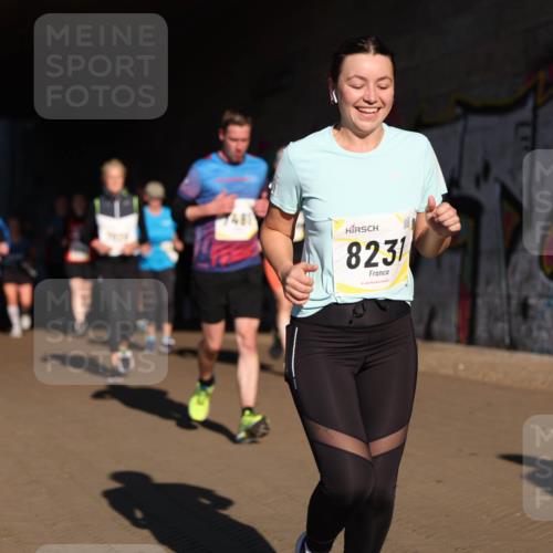 06.10.2024 - 19. swb-Marathon Bremen Michael Strokosch http://msf.ph/oto/7345685 06.10.2024 10:18:06 Laufen 8231 meine-sportfotos.de
