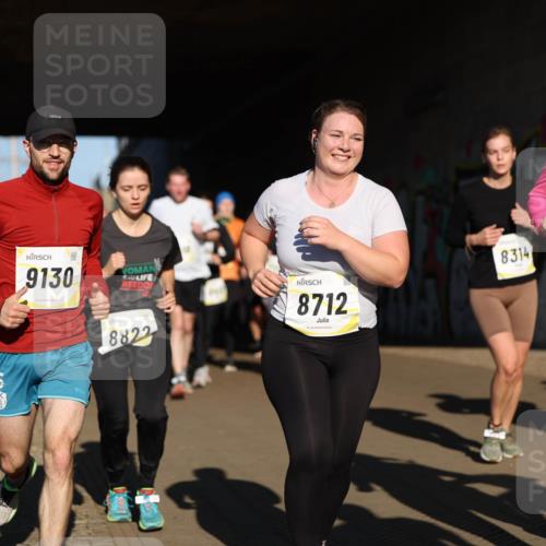 06.10.2024 - 19. swb-Marathon Bremen Michael Strokosch http://msf.ph/oto/7345728 06.10.2024 10:18:15 Laufen 9130, 8712, 8314, 8822 meine-sportfotos.de