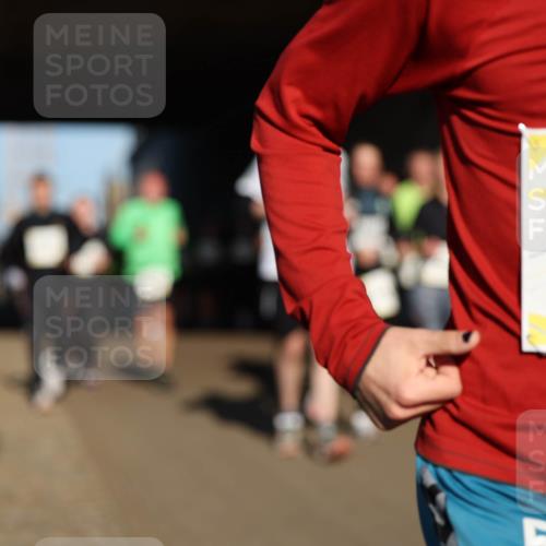 06.10.2024 - 19. swb-Marathon Bremen Michael Strokosch http://msf.ph/oto/7345741 06.10.2024 10:18:17 Laufen 913 meine-sportfotos.de