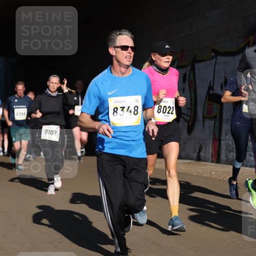 06.10.2024 - 19. swb-Marathon Bremen Michael Strokosch http://msf.ph/oto/7345855 06.10.2024 10:18:42 Laufen 8643, 8308, 9107, 8348, 8022, 3020 meine-sportfotos.de