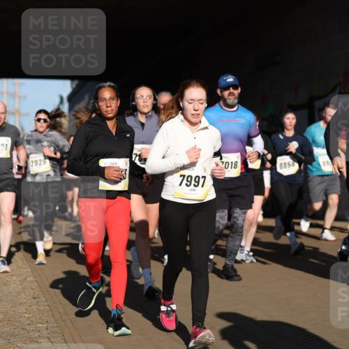 06.10.2024 - 19. swb-Marathon Bremen Michael Strokosch http://msf.ph/oto/7345879 06.10.2024 10:18:46 Laufen 7621, 7929, 7997, 7018, 8858, 7138 meine-sportfotos.de