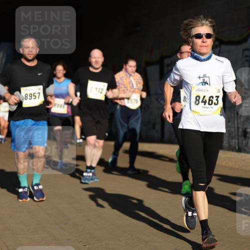 06.10.2024 - 19. swb-Marathon Bremen Michael Strokosch http://msf.ph/oto/7345927 06.10.2024 10:18:55 Laufen 8312, 8957, 7578, 8463, 9073 meine-sportfotos.de