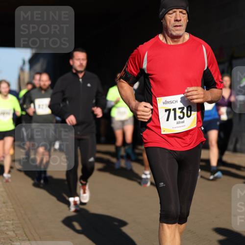 06.10.2024 - 19. swb-Marathon Bremen Michael Strokosch http://msf.ph/oto/7346085 06.10.2024 10:19:31 Laufen 7130, 85 meine-sportfotos.de