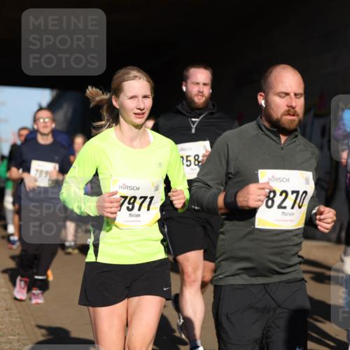 06.10.2024 - 19. swb-Marathon Bremen Michael Strokosch http://msf.ph/oto/7346099 06.10.2024 10:19:34 Laufen 769, 7971, 158, 8270, 7321 meine-sportfotos.de