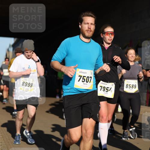 06.10.2024 - 19. swb-Marathon Bremen Michael Strokosch http://msf.ph/oto/7346208 06.10.2024 10:19:57 Laufen 40, 8999, 7507, 795, 8589, 8170 meine-sportfotos.de