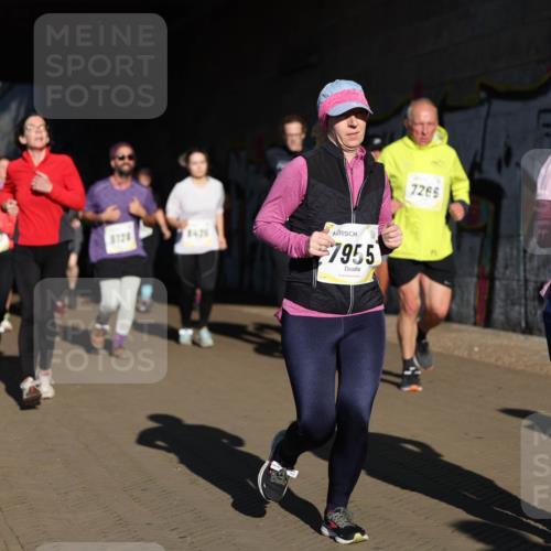 06.10.2024 - 19. swb-Marathon Bremen Michael Strokosch http://msf.ph/oto/7346242 06.10.2024 10:20:04 Laufen 8425, 7955, 7265, 8574 meine-sportfotos.de