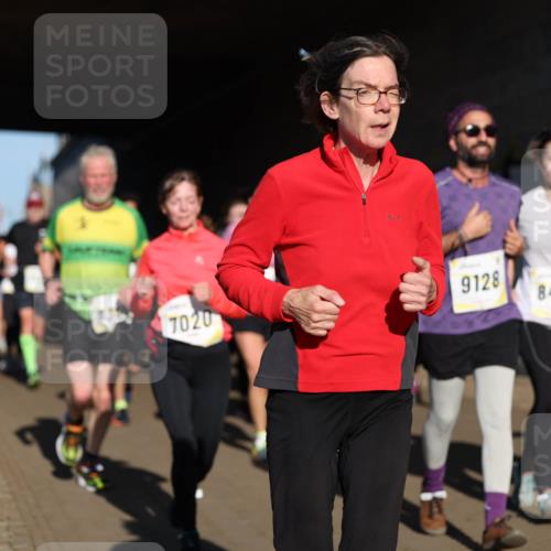 06.10.2024 - 19. swb-Marathon Bremen Michael Strokosch http://msf.ph/oto/7346248 06.10.2024 10:20:07 Laufen 9128, 7020, 8425 meine-sportfotos.de