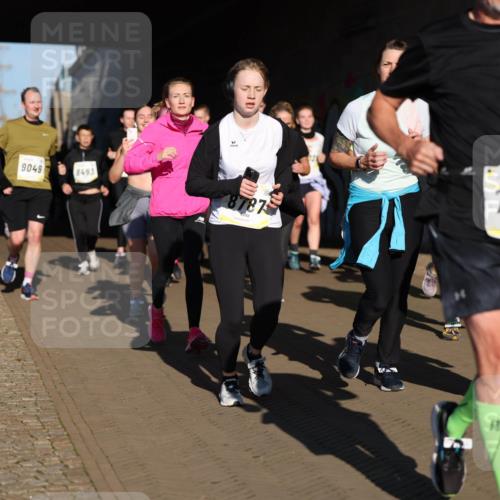 06.10.2024 - 19. swb-Marathon Bremen Michael Strokosch http://msf.ph/oto/7346273 06.10.2024 10:20:11 Laufen 9049, 8493, 7460, 8787, 37, 185 meine-sportfotos.de