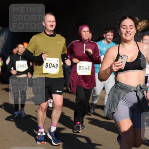 06.10.2024 - 19. swb-Marathon Bremen Michael Strokosch http://msf.ph/oto/7346290 06.10.2024 10:20:14 Laufen 8493, 9049, 8545, 7945 meine-sportfotos.de