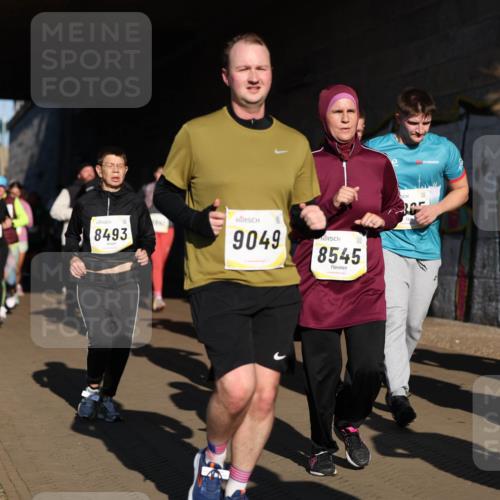 06.10.2024 - 19. swb-Marathon Bremen Michael Strokosch http://msf.ph/oto/7346292 06.10.2024 10:20:14 Laufen 8493, 9049, 8545 meine-sportfotos.de