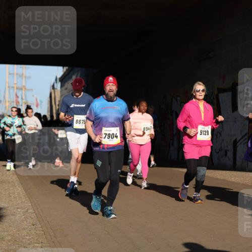 06.10.2024 - 19. swb-Marathon Bremen Michael Strokosch http://msf.ph/oto/7346397 06.10.2024 10:20:36 Laufen 8675, 7904, 8947, 9129, 8811, 84 meine-sportfotos.de