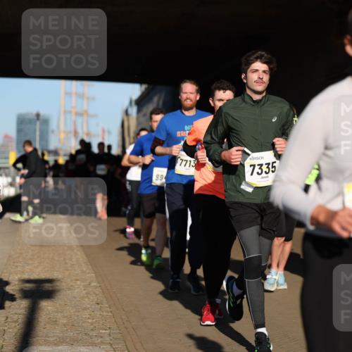 06.10.2024 - 19. swb-Marathon Bremen Michael Strokosch http://msf.ph/oto/7346431 06.10.2024 10:20:43 Laufen 89, 7713, 7335, 7068 meine-sportfotos.de