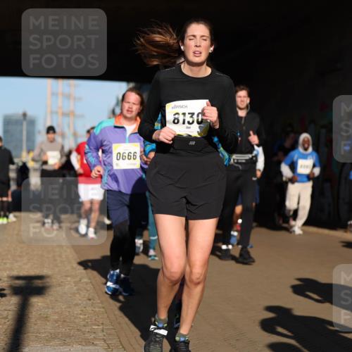 06.10.2024 - 19. swb-Marathon Bremen Michael Strokosch http://msf.ph/oto/7346468 06.10.2024 10:20:52 Laufen 0666, 0, 8130 meine-sportfotos.de
