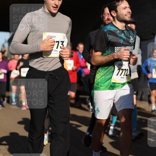 06.10.2024 - 19. swb-Marathon Bremen Michael Strokosch http://msf.ph/oto/7346502 06.10.2024 10:20:59 Laufen 73, 7772 meine-sportfotos.de