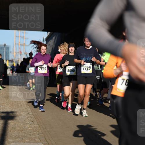 06.10.2024 - 19. swb-Marathon Bremen Michael Strokosch http://msf.ph/oto/7346506 06.10.2024 10:21:00 Laufen 7356, 7164, 7500, 150, 9055, 7729, 76, 777 meine-sportfotos.de