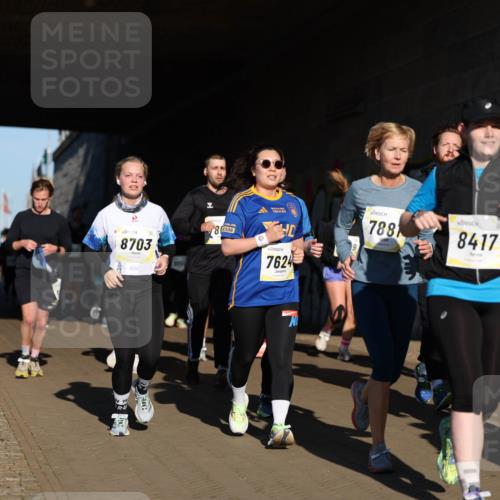 06.10.2024 - 19. swb-Marathon Bremen Michael Strokosch http://msf.ph/oto/7346591 06.10.2024 10:21:17 Laufen 8703, 7624, 788, 8417, 8213 meine-sportfotos.de