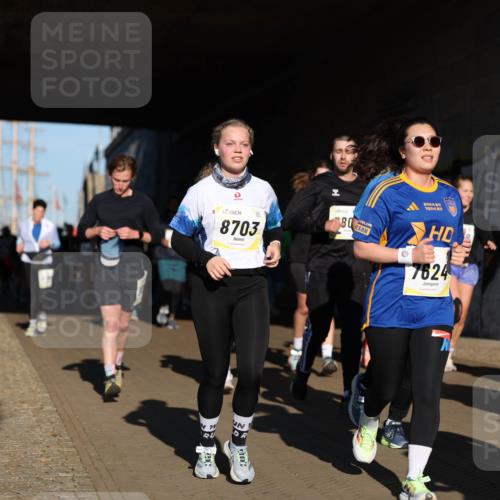 06.10.2024 - 19. swb-Marathon Bremen Michael Strokosch http://msf.ph/oto/7346597 06.10.2024 10:21:18 Laufen 8703, 80, 7624 meine-sportfotos.de