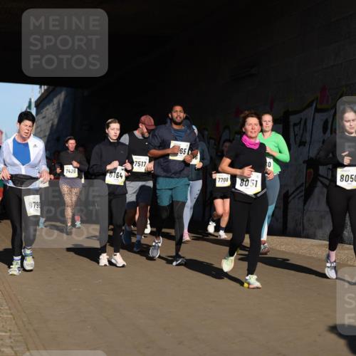 06.10.2024 - 19. swb-Marathon Bremen Michael Strokosch http://msf.ph/oto/7346612 06.10.2024 10:21:22 Laufen 8795, 7517, 7420, 8764, 65, 7708, 8051, 0, 8050 meine-sportfotos.de