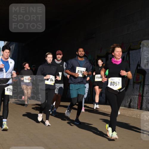 06.10.2024 - 19. swb-Marathon Bremen Michael Strokosch http://msf.ph/oto/7346619 06.10.2024 10:21:22 Laufen 8216, 8799, 743, 764, 8165, 7708, 8051, 8050 meine-sportfotos.de