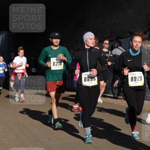 06.10.2024 - 19. swb-Marathon Bremen Michael Strokosch http://msf.ph/oto/7346633 06.10.2024 10:21:28 Laufen 7062, 8216, 8895, 8921, 7322, 700 meine-sportfotos.de