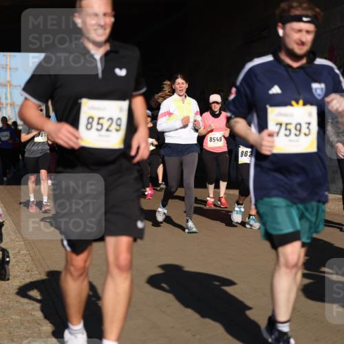 06.10.2024 - 19. swb-Marathon Bremen Michael Strokosch http://msf.ph/oto/7346668 06.10.2024 10:21:34 Laufen 7434, 7611, 8529, 8, 8549, 862, 7593, 9011 meine-sportfotos.de