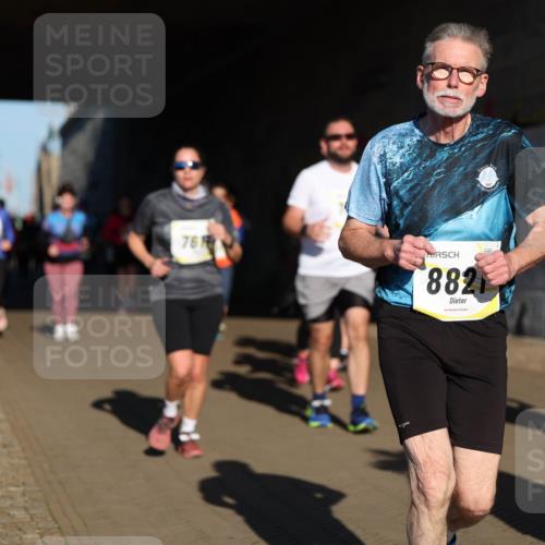 06.10.2024 - 19. swb-Marathon Bremen Michael Strokosch http://msf.ph/oto/7346682 06.10.2024 10:21:37 Laufen 76, 882, 8549 meine-sportfotos.de