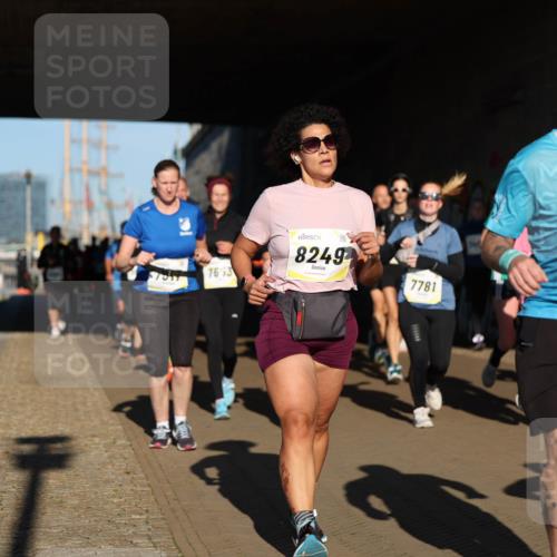 06.10.2024 - 19. swb-Marathon Bremen Michael Strokosch http://msf.ph/oto/7346784 06.10.2024 10:21:50 Laufen 7693, 8249, 7781, 7468 meine-sportfotos.de