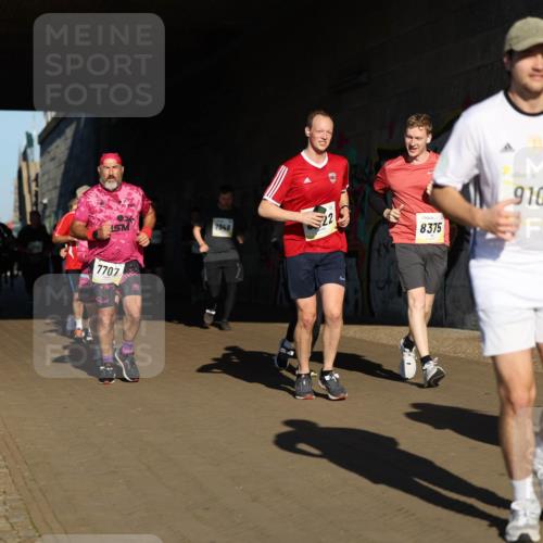 06.10.2024 - 19. swb-Marathon Bremen Michael Strokosch http://msf.ph/oto/7346952 06.10.2024 10:22:25 Laufen 804, 7707, 9101, 22, 7948, 8375 meine-sportfotos.de