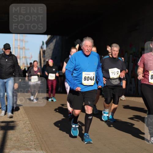 06.10.2024 - 19. swb-Marathon Bremen Michael Strokosch http://msf.ph/oto/7346999 06.10.2024 10:22:33 Laufen 7331, 7224, 9048, 7912, 8064, 79 meine-sportfotos.de