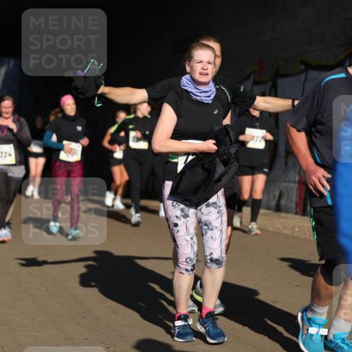 06.10.2024 - 19. swb-Marathon Bremen Michael Strokosch http://msf.ph/oto/7347012 06.10.2024 10:22:36 Laufen 7324 meine-sportfotos.de