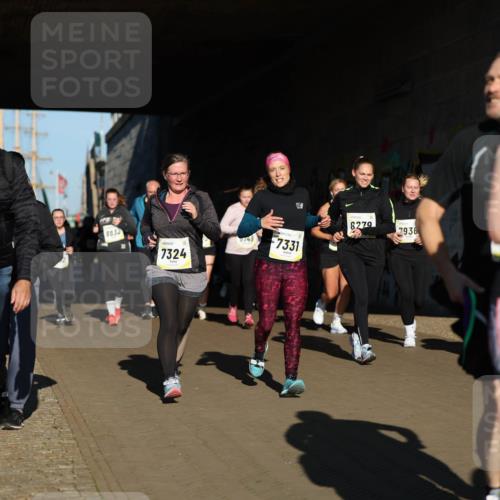 06.10.2024 - 19. swb-Marathon Bremen Michael Strokosch http://msf.ph/oto/7347013 06.10.2024 10:22:36 Laufen 8632, 7324, 8149, 7331, 8279, 7936 meine-sportfotos.de