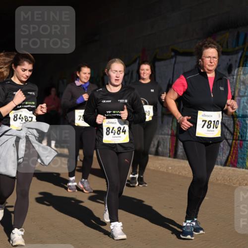 06.10.2024 - 19. swb-Marathon Bremen Michael Strokosch http://msf.ph/oto/7347077 06.10.2024 10:22:52 Laufen 8487, 79, 19, 8484, 19, 7810 meine-sportfotos.de