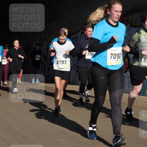06.10.2024 - 19. swb-Marathon Bremen Michael Strokosch http://msf.ph/oto/7347092 06.10.2024 10:22:59 Laufen 66, 9076, 7692, 8709, 241, 6907, 7799, 7092, 8505 meine-sportfotos.de