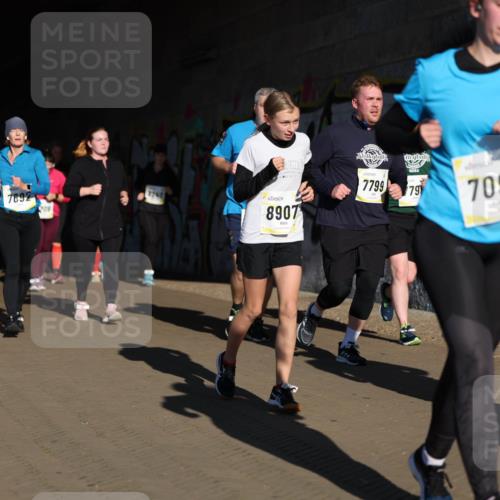 06.10.2024 - 19. swb-Marathon Bremen Michael Strokosch http://msf.ph/oto/7347094 06.10.2024 10:22:59 Laufen 7766, 9076, 7692, 709, 3747, 8907, 7799, 2022, 79, 7092, 8505 meine-sportfotos.de