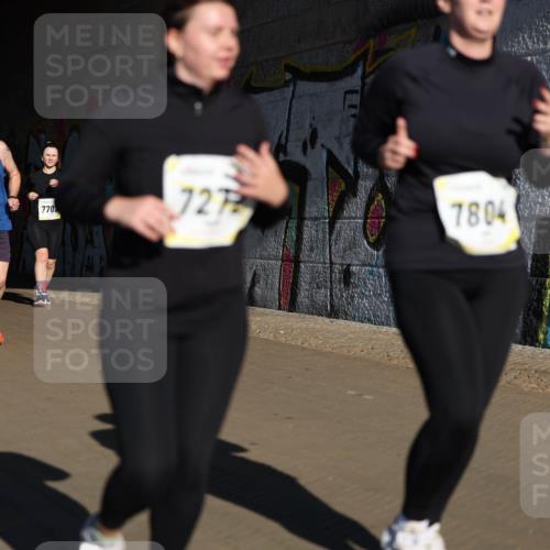 06.10.2024 - 19. swb-Marathon Bremen Michael Strokosch http://msf.ph/oto/7347164 06.10.2024 10:23:17 Laufen 53, 9098, 770, 727, 7804 meine-sportfotos.de