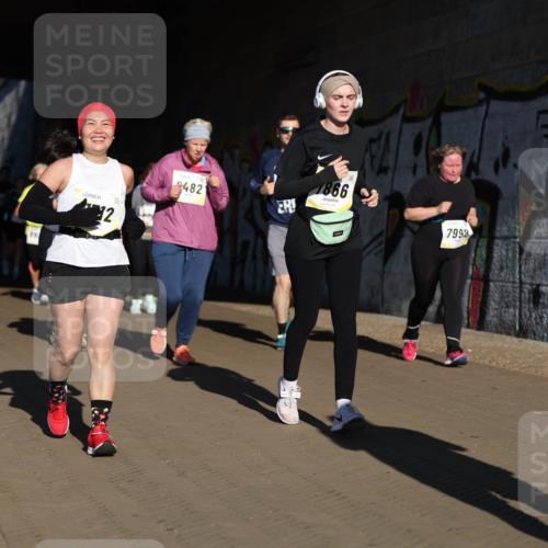 06.10.2024 - 19. swb-Marathon Bremen Michael Strokosch http://msf.ph/oto/7347201 06.10.2024 10:23:28 Laufen 6919, 2024, 12, 9482, 1866, 7998 meine-sportfotos.de