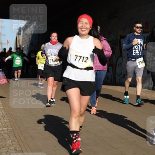 06.10.2024 - 19. swb-Marathon Bremen Michael Strokosch http://msf.ph/oto/7347205 06.10.2024 10:23:29 Laufen 6919, 2024, 7288, 366, 755, 7712, 8935 meine-sportfotos.de