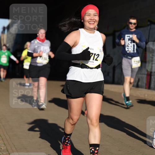 06.10.2024 - 19. swb-Marathon Bremen Michael Strokosch http://msf.ph/oto/7347209 06.10.2024 10:23:30 Laufen 554, 712, 72, 866 meine-sportfotos.de