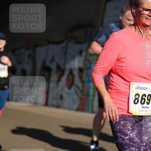 06.10.2024 - 19. swb-Marathon Bremen Michael Strokosch http://msf.ph/oto/7347242 06.10.2024 10:23:45 Laufen 8692, 19 meine-sportfotos.de