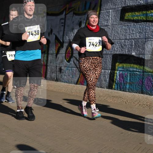 06.10.2024 - 19. swb-Marathon Bremen Michael Strokosch http://msf.ph/oto/7347303 06.10.2024 10:24:11 Laufen 7078, 707, 7438, 3, 7421, 8895 meine-sportfotos.de