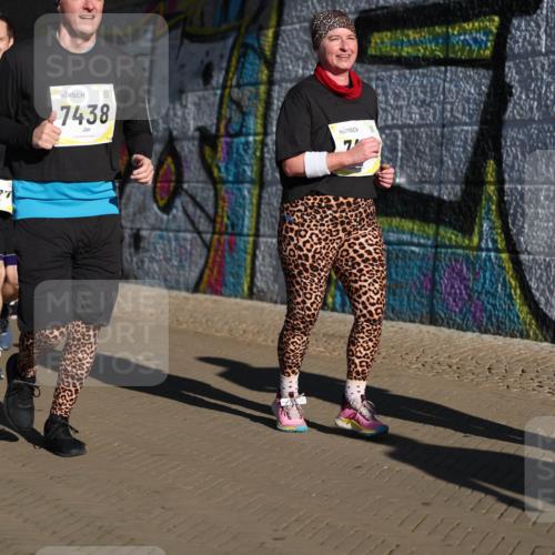 06.10.2024 - 19. swb-Marathon Bremen Michael Strokosch http://msf.ph/oto/7347305 06.10.2024 10:24:11 Laufen 7077, 7438 meine-sportfotos.de