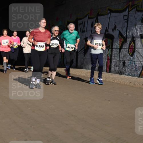 06.10.2024 - 19. swb-Marathon Bremen Michael Strokosch http://msf.ph/oto/7347397 06.10.2024 10:24:46 Laufen 801, 8175, 835, 7231, 293, 9109, 8358, 8630 meine-sportfotos.de