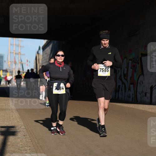 06.10.2024 - 19. swb-Marathon Bremen Michael Strokosch http://msf.ph/oto/7347513 06.10.2024 10:25:23 Laufen 764, 7565 meine-sportfotos.de
