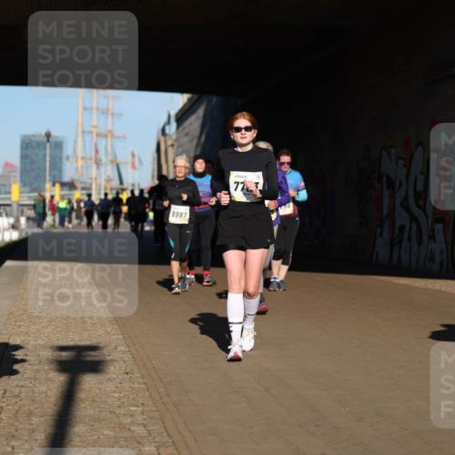 06.10.2024 - 19. swb-Marathon Bremen Michael Strokosch http://msf.ph/oto/7347548 06.10.2024 10:25:31 Laufen 8987, 77, 86 meine-sportfotos.de